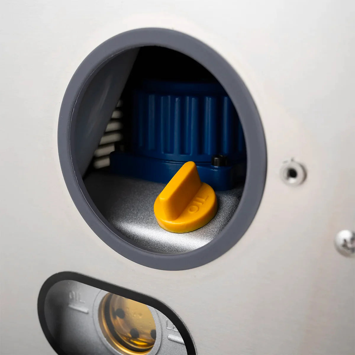 KVM133OP_Öl-Detail.jpg