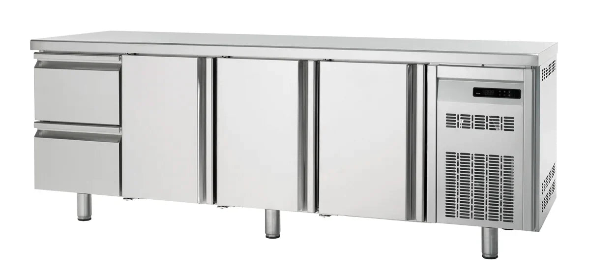 kt-premium32_en-baeckereikuehltisch-premium-3-2_1.jpg