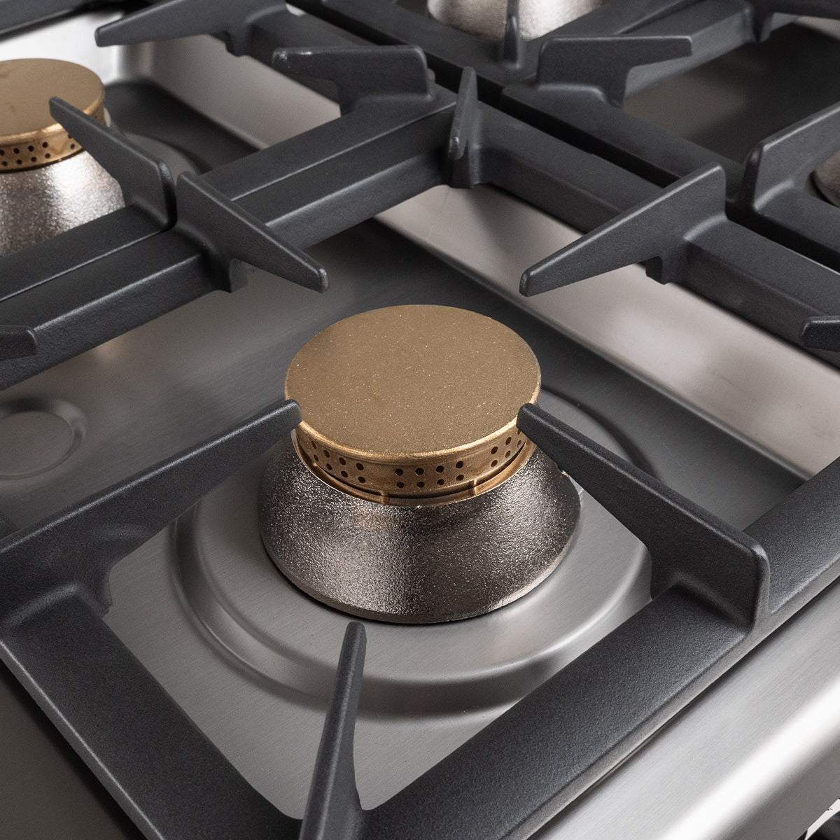 Gasherd Serie 700 - 110/70 mit Gasbackofen - 6 Kochstellen - 42 kW Online-Shop Gasherd Serie 700 - 110/70 mit Gasbackofen - 6 Kochstellen - 42 kW Online-Shop